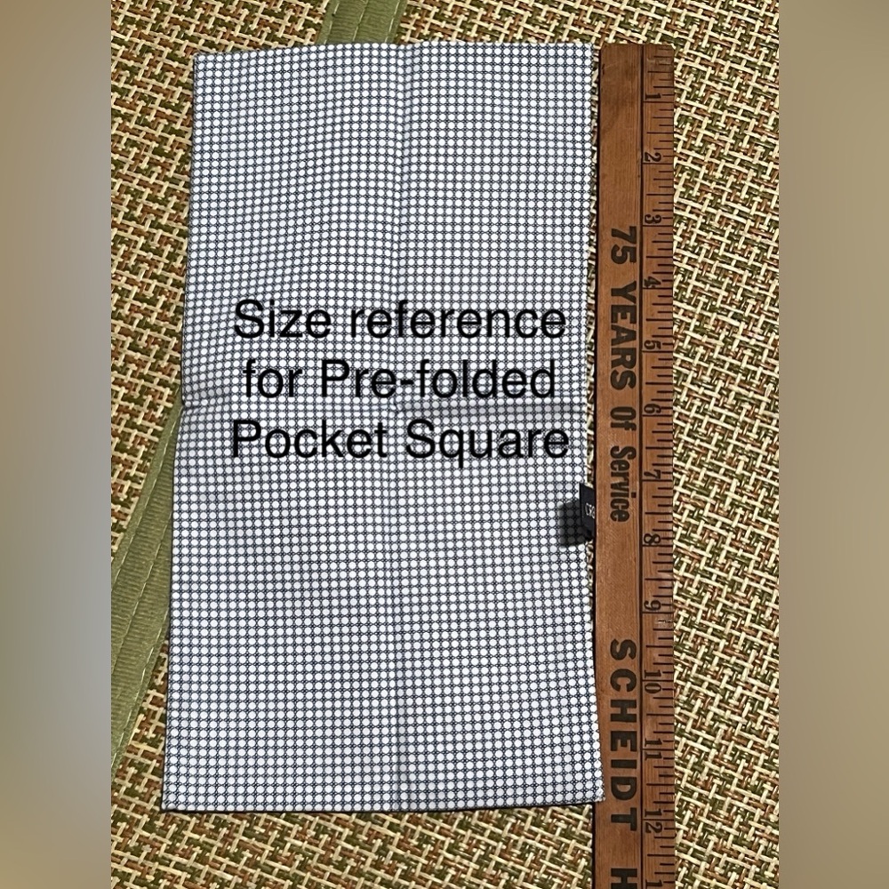 Cremieux pre-folded pocket square - Picture 2 of 2